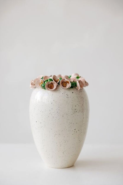 Keraminė vaza ,, Švelnumas”